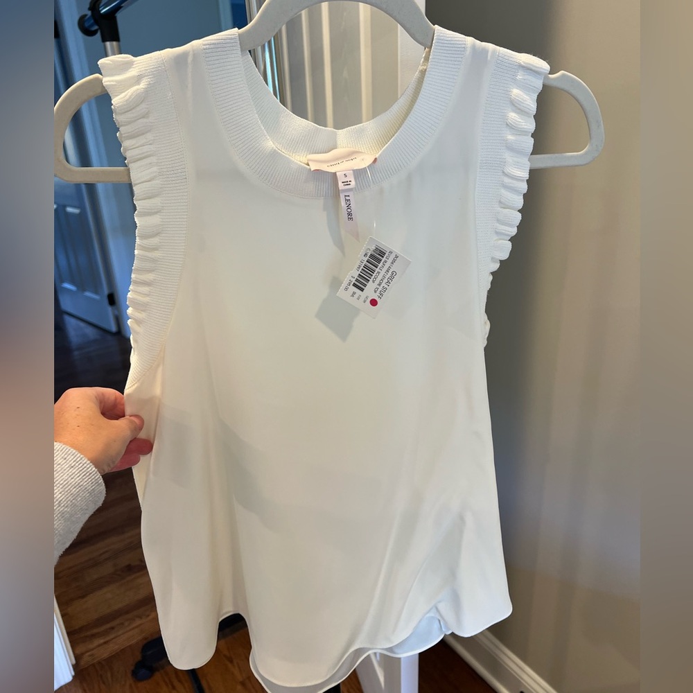 Cinq à Sept off-white/cream silk top Sz Small retail $295